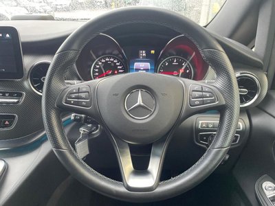 MERCEDES-BENZ V-CLASS - 8