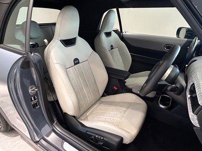صورة مصغرة 38 لـ 2025 MINI COOPER CONVERTIBLE