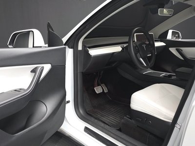 2022 Tesla MODEL Y 缩略图 13