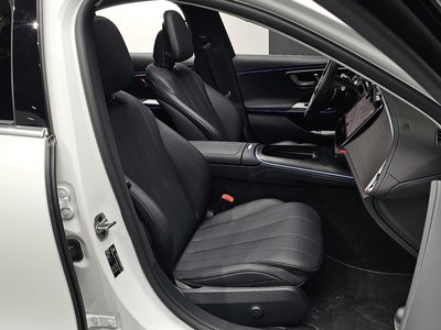 MERCEDES-BENZ E-CLASS - 10