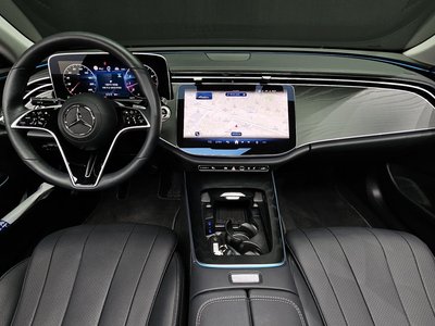 MERCEDES-BENZ E-CLASS - 5