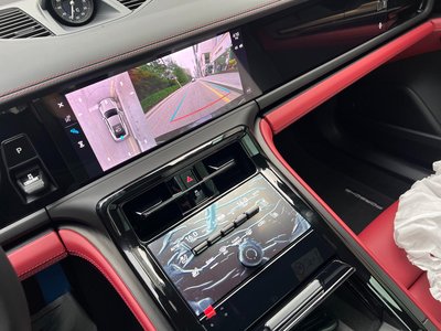 PORSCHE PANAMERA - 8