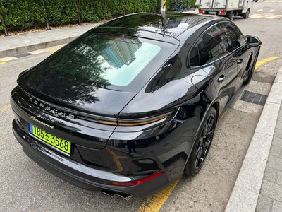 PORSCHE PANAMERA - 2