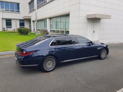 2020 Genesis G90 照片 7