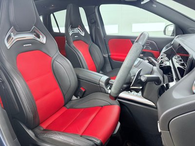 MERCEDES-BENZ GLA AMG - 4