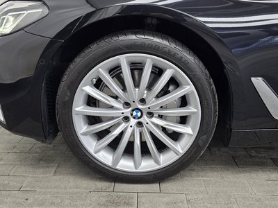 BMW 5 SERIES - 6