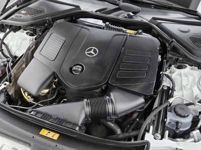 MERCEDES-BENZ E-CLASS - 7