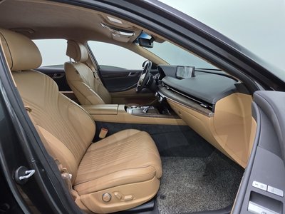 GENESIS G80 (RG3) - 10