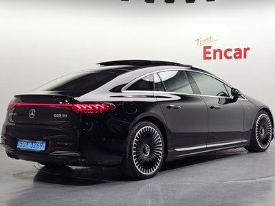 MERCEDES-BENZ EQS - 4