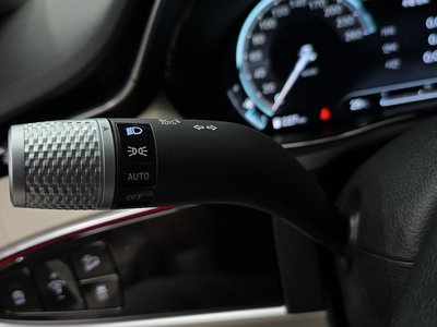 2024 Genesis GV70 — миниатюра 33
