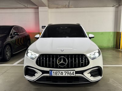 2025 Mercedes-BENZ GLC photo 2