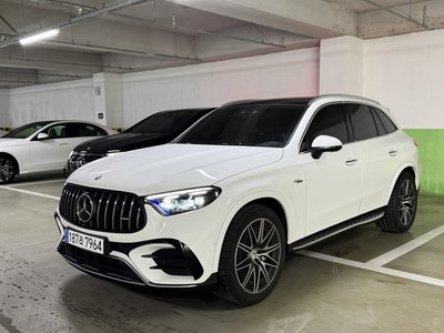 2025 Mercedes-BENZ GLC photo 1