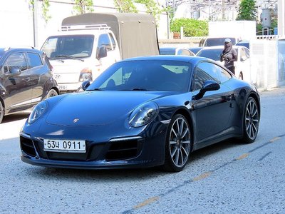 PORSCHE 911 - 1