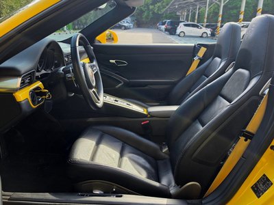 PORSCHE 911 - 10