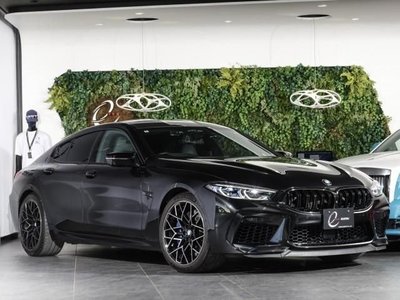BMW M8 - 1