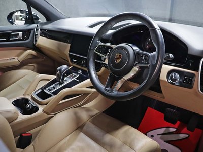 PORSCHE CAYENNE - 2