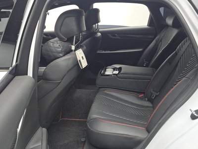 2021 Genesis G80 (RG3) — миниатюра 18