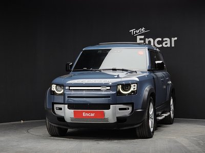 LAND ROVER DEFENDER - 2