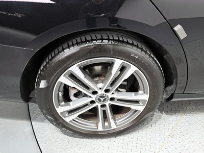 MERCEDES-BENZ E-CLASS - 6