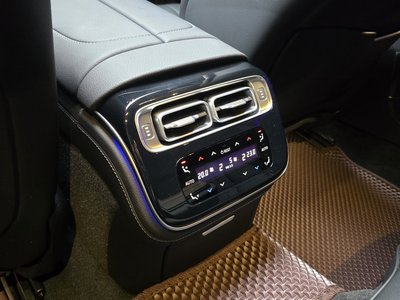 2024 Mercedes-BENZ S-CLASS 缩略图 32