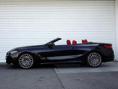 BMW 8 SERIES CABRIOLET - 10