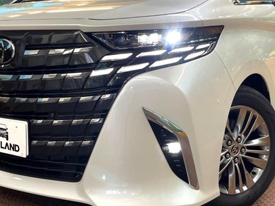 2026 Toyota ALPHARD thumbnail 13