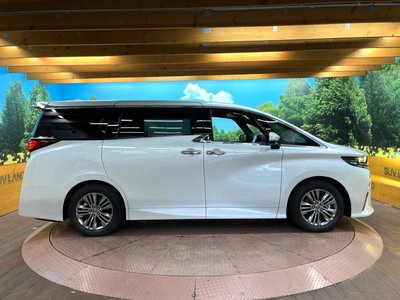 2026 Toyota ALPHARD thumbnail 26