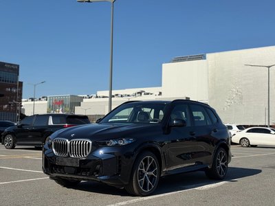 2025 BMW X5 — фото 1