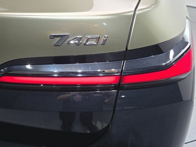 2023 BMW 7 SERIES photo 10