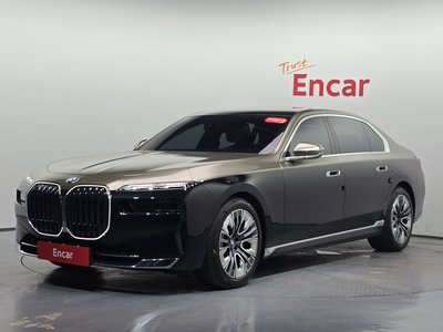 2023 BMW 7 SERIES photo 1