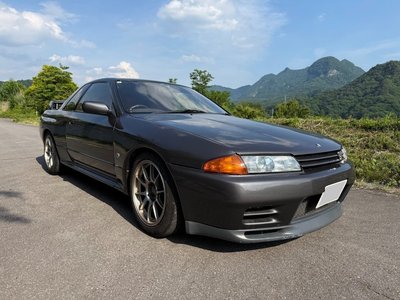 NISSAN SKYLINE GT-R - 2