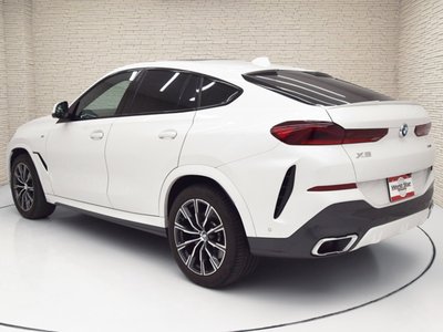 2020 BMW X6 photo 2
