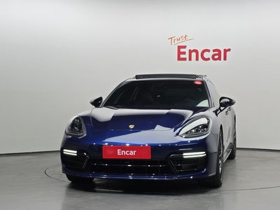 PORSCHE PANAMERA - 2