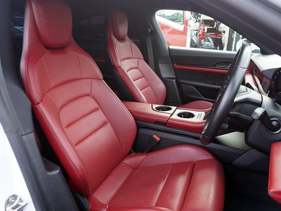 2021 Porsche TAYCAN 缩略图 19