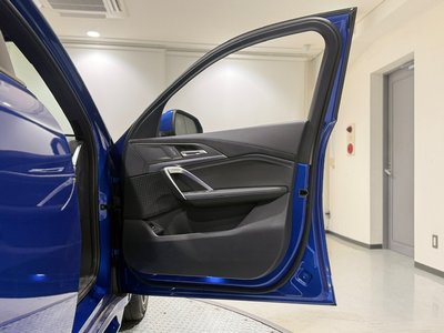 2025 BMW X2 photo 9