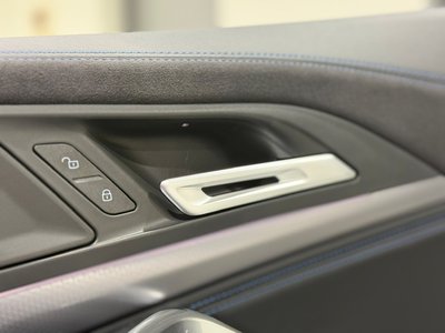 2025 BMW X2 photo 10