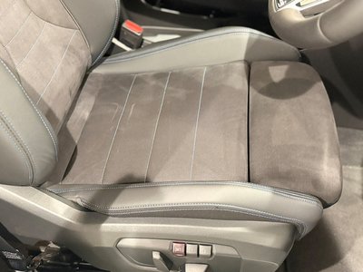 2025 BMW X2 photo 7