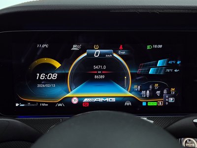 MERCEDES-BENZ E-CLASS - 8