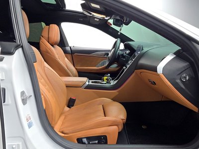 2020 BMW 8 SERIES — миниатюра 21