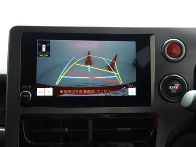 TOYOTA GR YARIS - 10