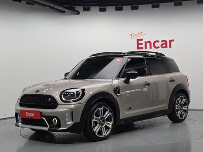 MINI COUNTRYMAN - 1