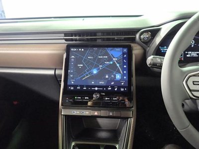 صورة 3 لـ 2026 Lexus LBX
