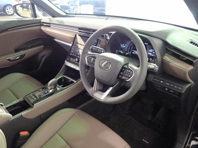 صورة مصغرة 22 لـ 2026 Lexus LBX