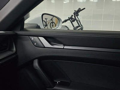 PORSCHE 911 - 10