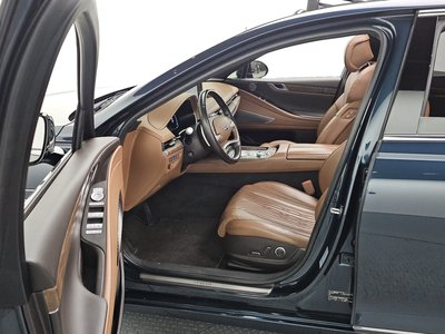 GENESIS G80 (RG3) - 10