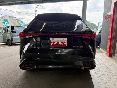 LEXUS RX - 8