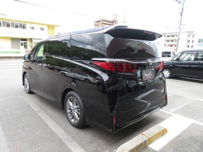 صورة 8 لـ 2026 TOYOTA ALPHARD