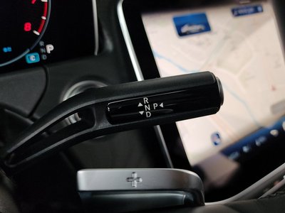 MERCEDES-BENZ E-CLASS - 9