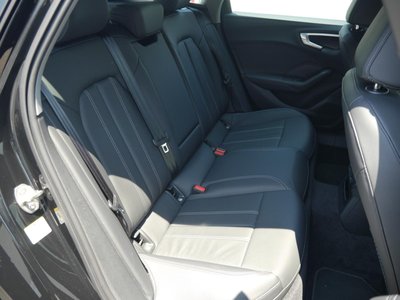 صورة 9 لـ 2025 AUDI A5 AVANT