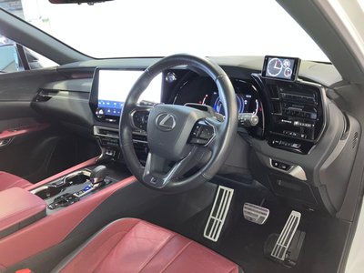 2023 Lexus RX — миниатюра 13